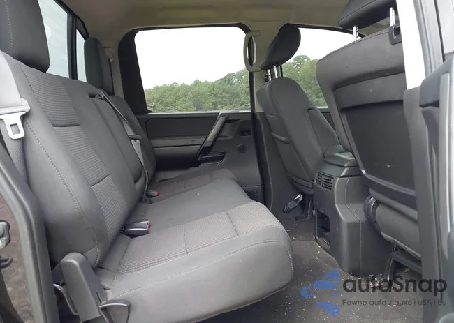 1N6BA0EC5CN321044: 41561182