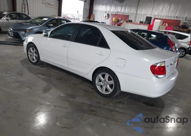 4T1BE32K26U748711: 41562937