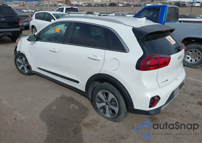 KNDCB3LC2N5500749: 41563195