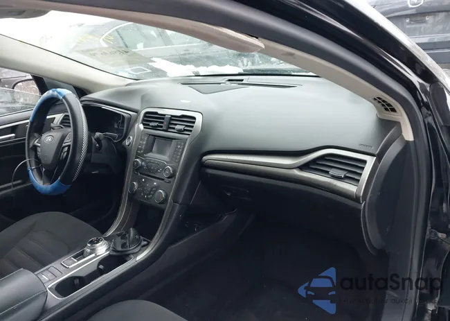 3FA6P0LU9JR173544: 41563679