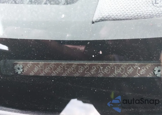 1HGCG56422A010978: 41566143