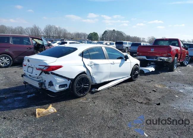 4T1DAACKXSU519579: 41565467