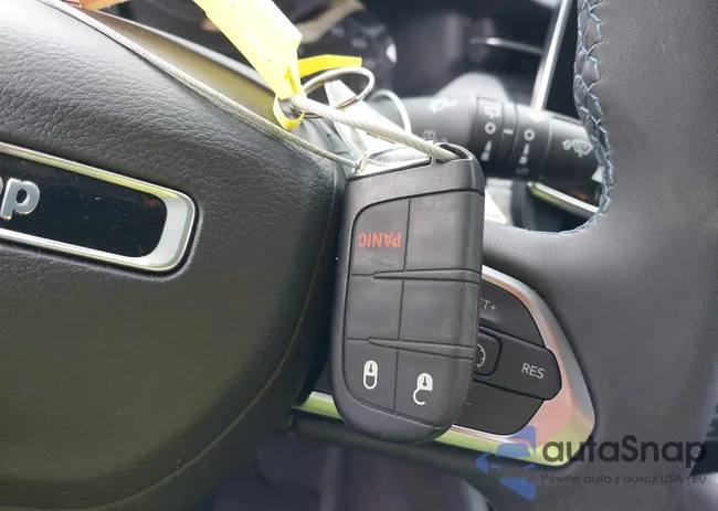 3C4NJDBB4NT230062: 41565657