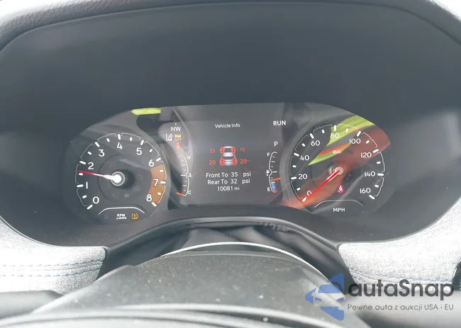 3C4NJDBB4NT230062: 41565657