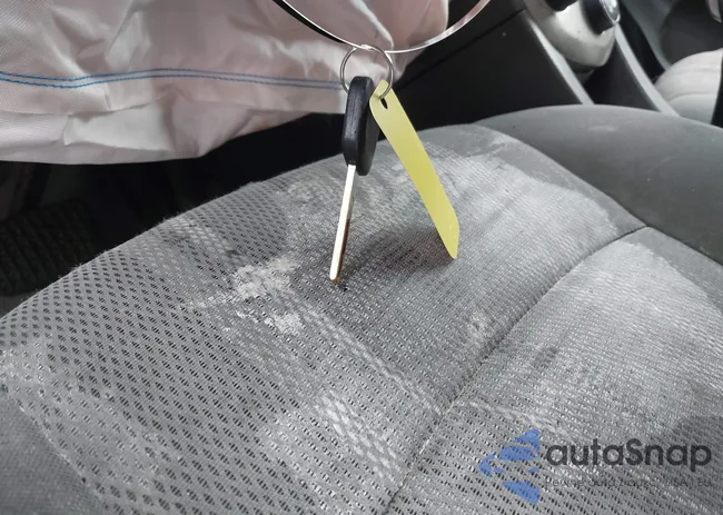 1G1JC6SH7F4140526: 41566949