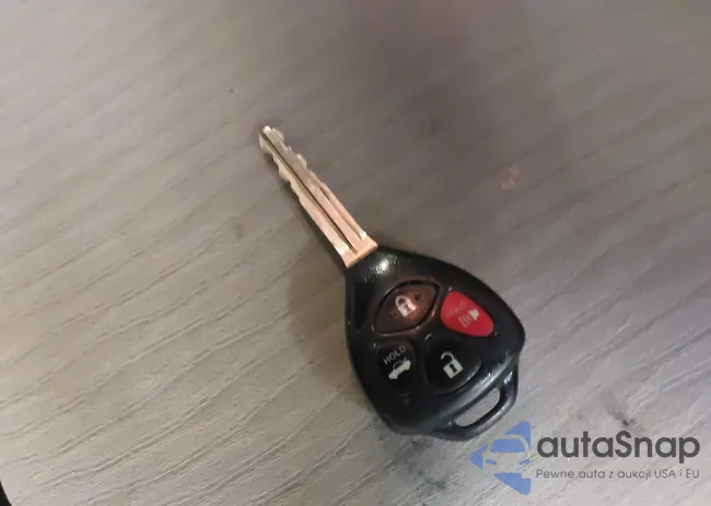 2T1BU4EE7AC303194: 41568198