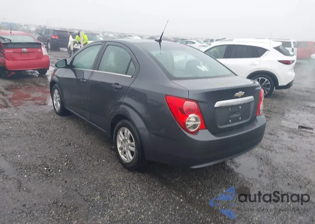 1G1JC5SH3D4190489: 41569804