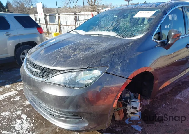 2C4RC1DG7HR648786: 41570029