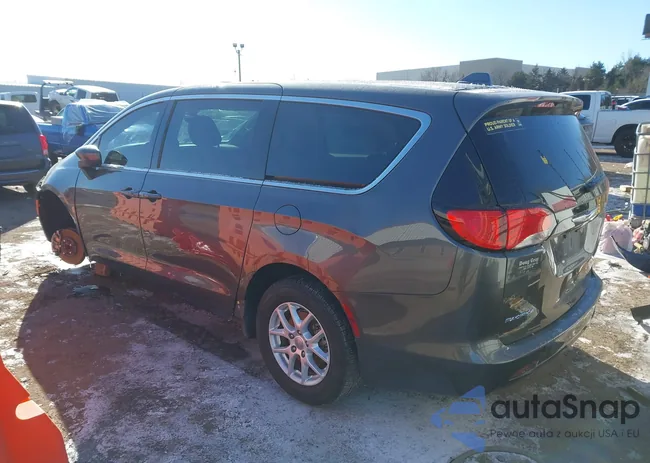 2C4RC1DG7HR648786: 41570029