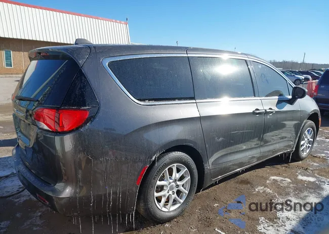 2C4RC1DG7HR648786: 41570029