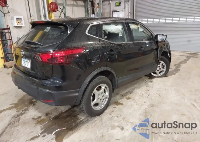 JN1BJ1CP9JW159783: 41569629