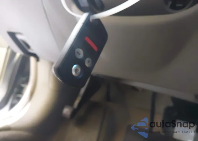 JH4KB16528C004491: 41571102