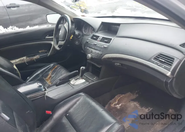 1HGCS22818A011893: 41571288