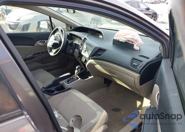 2HGFB2F87CH526009: 41573658