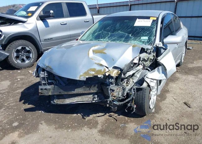 1N4AL2AP0BN429928: 41575223