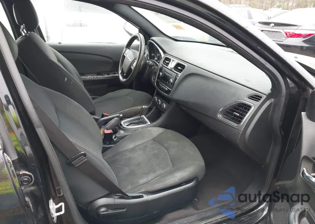 1C3CCBAB3CN158201: 41574296