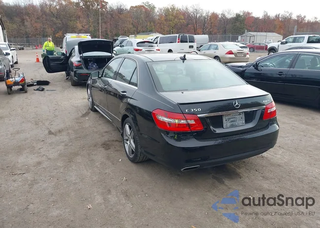 WDDHF8HB8BA438273: 41574478