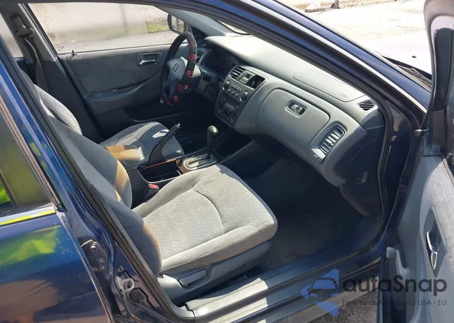 1HGCF86622A053867: 41574638