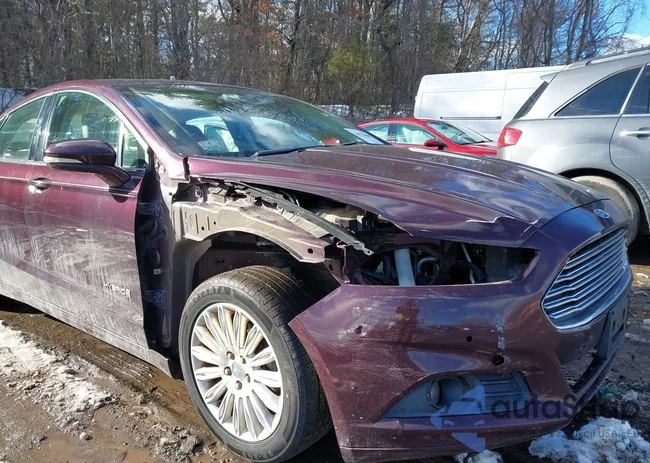 3FA6P0LU1DR251738: 41576698