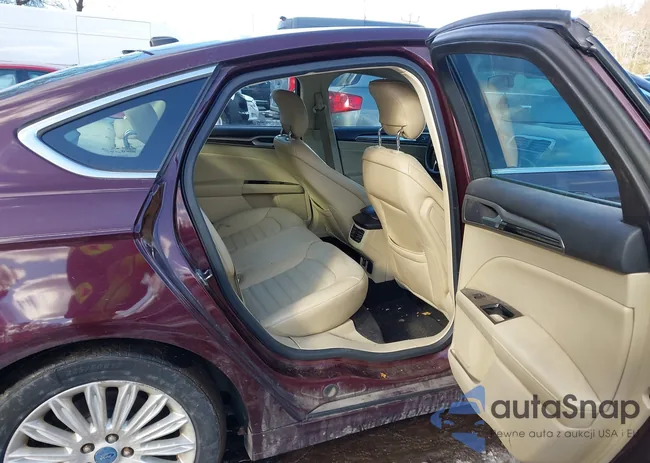 3FA6P0LU1DR251738: 41576698