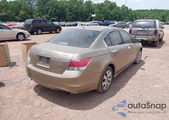 1HGCP36828A035086: 41577019