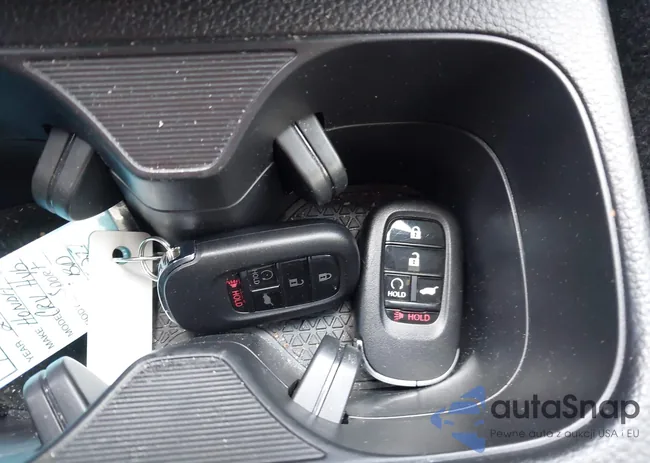 7FARS6H51PE035277: 41577946