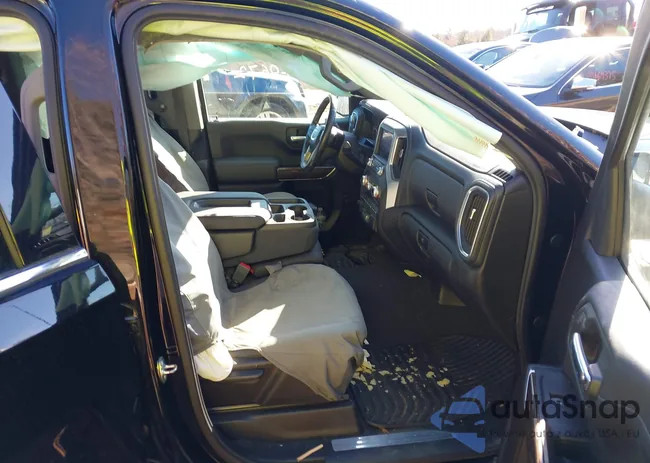 1GTR9BED3KZ210093: 41578672