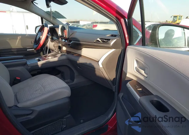 5TDBRKEC0NS113772: 41579968