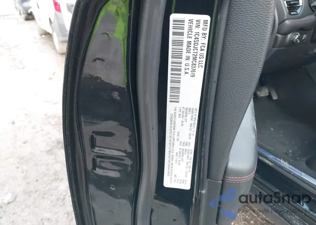 1C4SDJCT2MC837619: 41579641