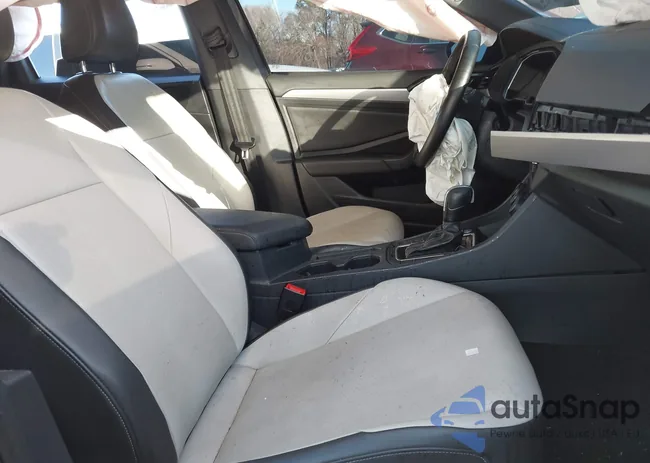 3VWCB7BU3LM038496: 41580839