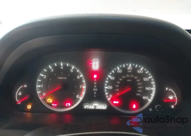 1HGCP3F8XAA003184: 41581925