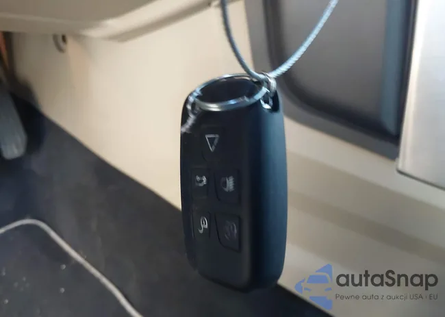 SALCR2BG6HH709448: 41582228