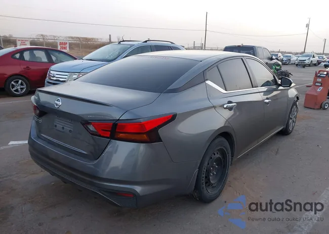 1N4BL4BV7NN311196: 41582860