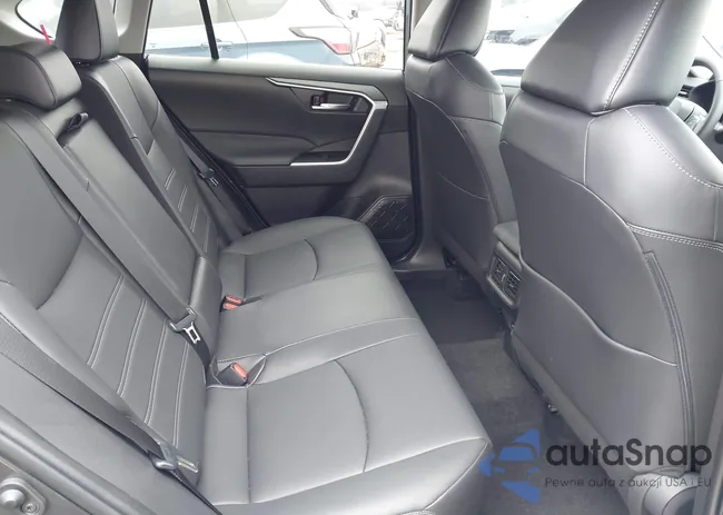 2T3C1RFV0RW342137: 41583800