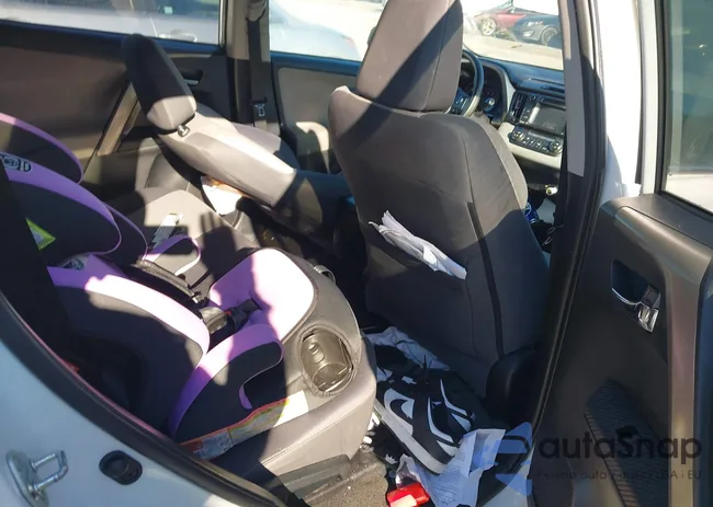 2T3WFREV1FW174651: 41584123