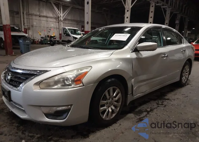 1N4AL3AP3FC576042: 41583402