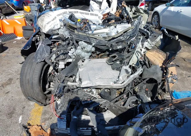 WP1AF2AY4KDA80965: 41584849