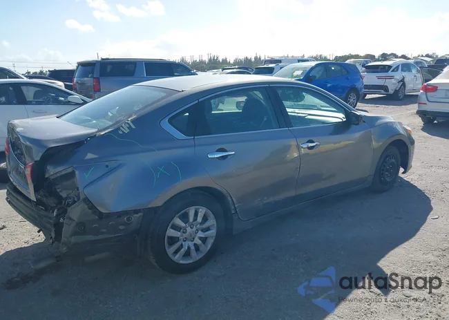 1N4AL3AP9HN352765: 41585129