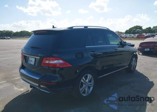 4JGDA5JB8DA252831: 41585236