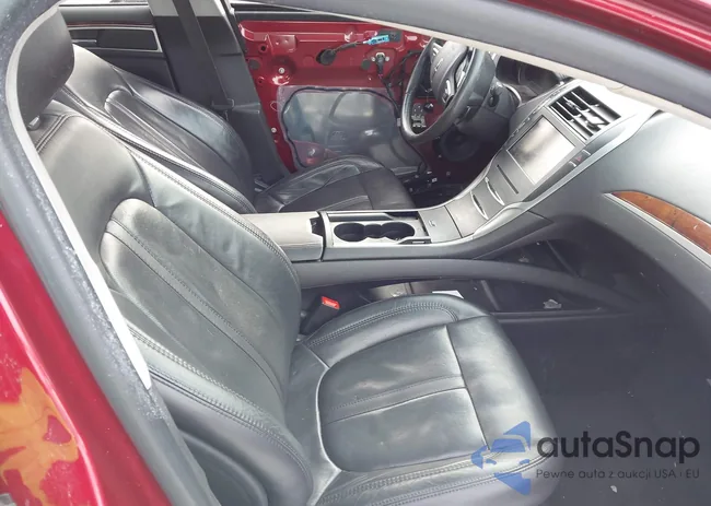 3LN6L2J92ER826281: 41586661