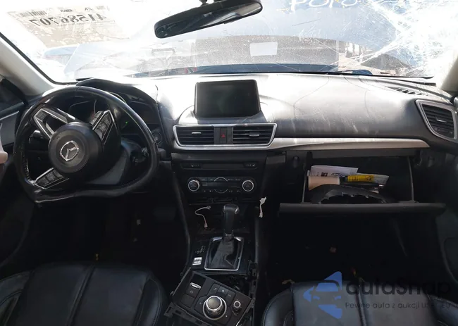 3MZBN1V36JM205904: 41586707