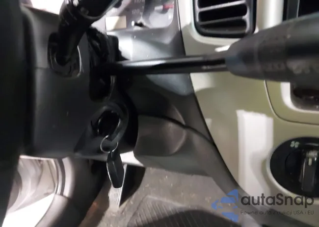 4F2CZ96123KM04823: 41587058