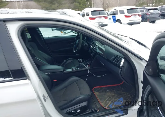 WBS8M9C59G5D31302: 41587299