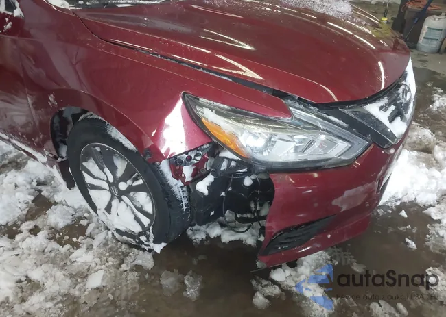 1N4AL3AP5JC121685: 41588902