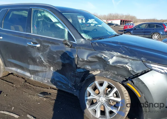 KM8R4DHE0LU029784: 41589568