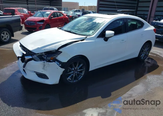 3MZBN1W3XJM215561: 41591009