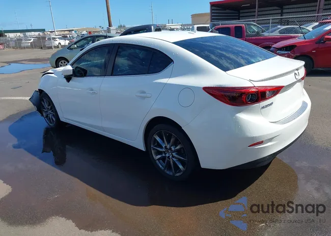 3MZBN1W3XJM215561: 41591009