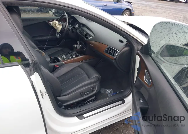 WAU2MAFC8FN039738: 41591862