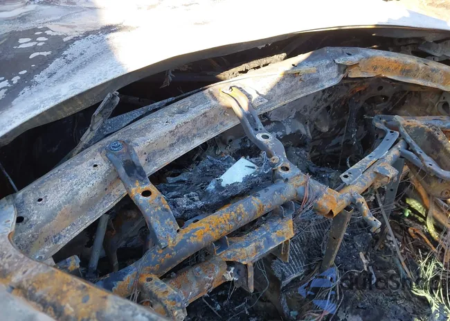 WBA4A7C50FD413176: 41591366