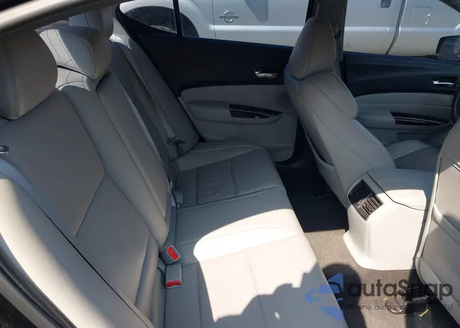 19UUB2F52FA019485: 41592676